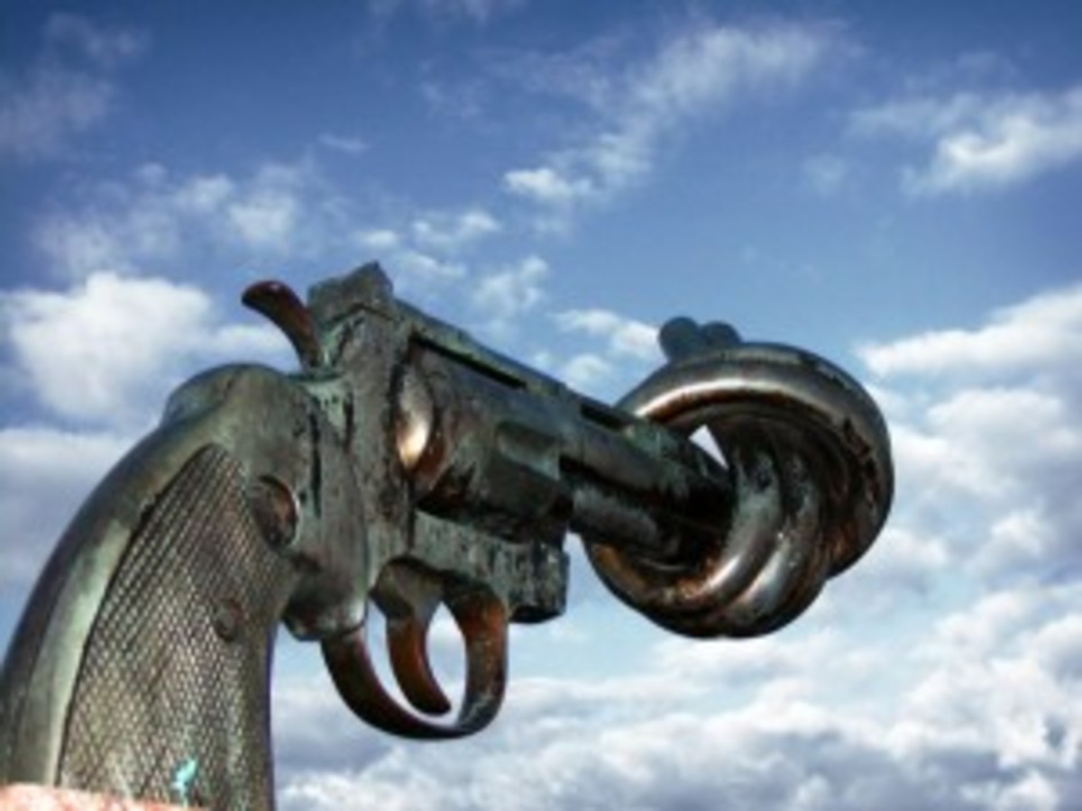 Knotted gun sculpture at United Nations Headquaters in New York City, NY, USA