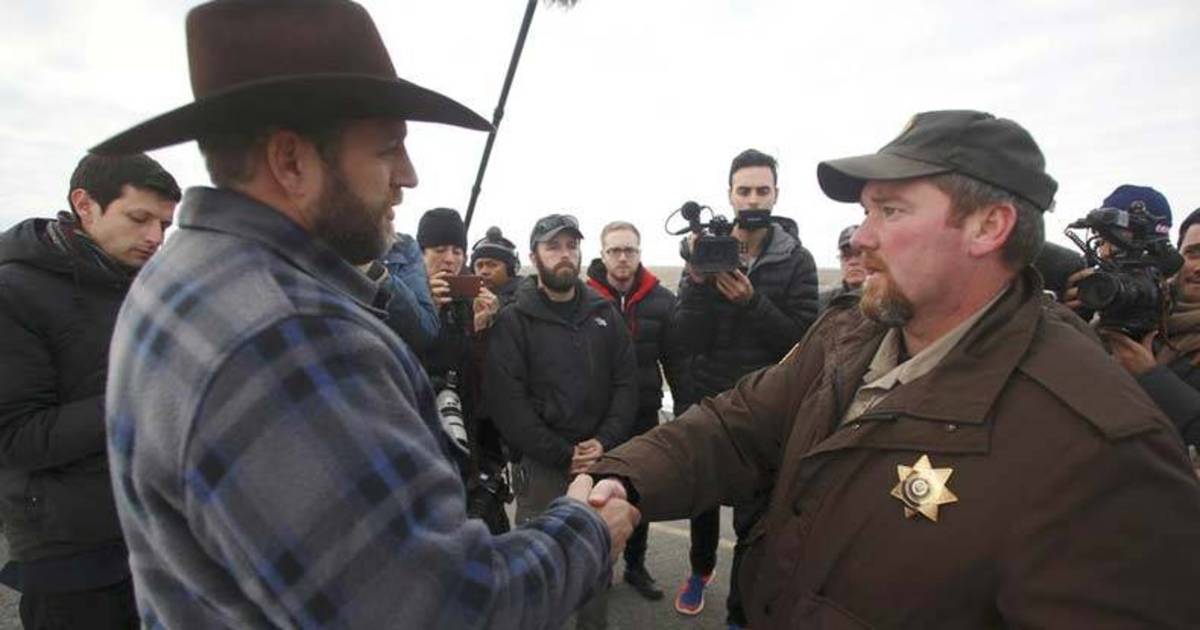 sheriff-meets-with-bundys