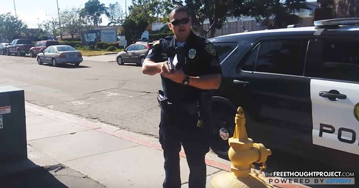 WATCH: Citizen Blows Up on Cops After Officer Threatens to Kill Him for ...