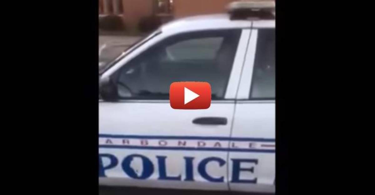 Illinois Ban Filming Cops? Cop Claims It's Illegal to Film Him After He