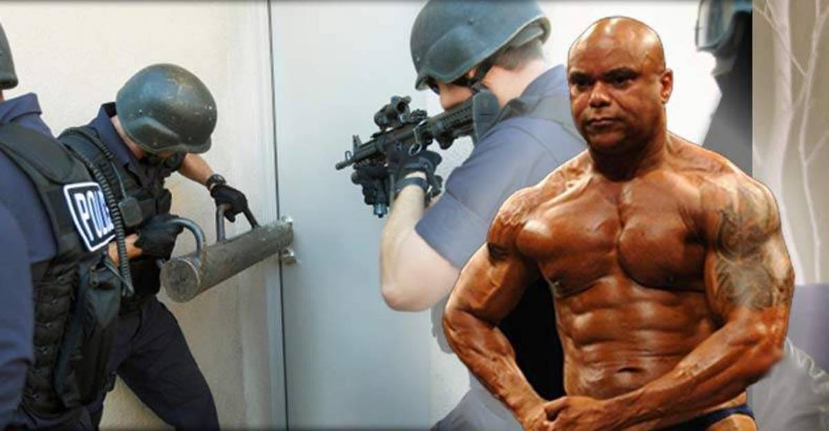 NYPD-Asked-Bodybuilder-to-Break-Down-Apartment-Door-Shot-and-Killed-Him