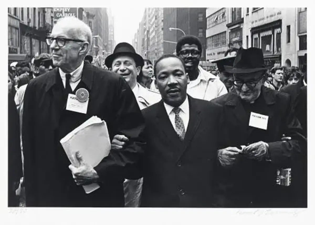 Dr. King and Benjamin Spock, left, march against the Vietnam War. [Source: si.edu]